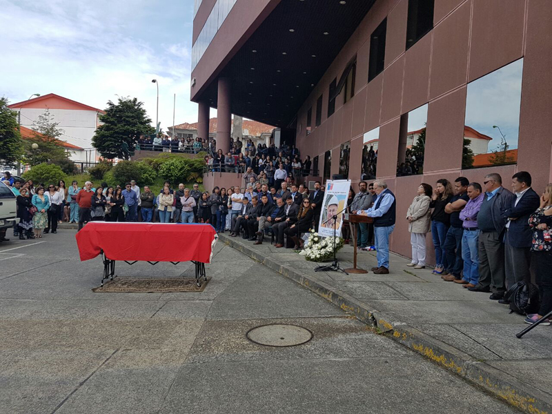 Subsecretario Sergio Galilea participó en homenaje y despedida a funcionario del MOP muerto por aluvión en Santa Lucía