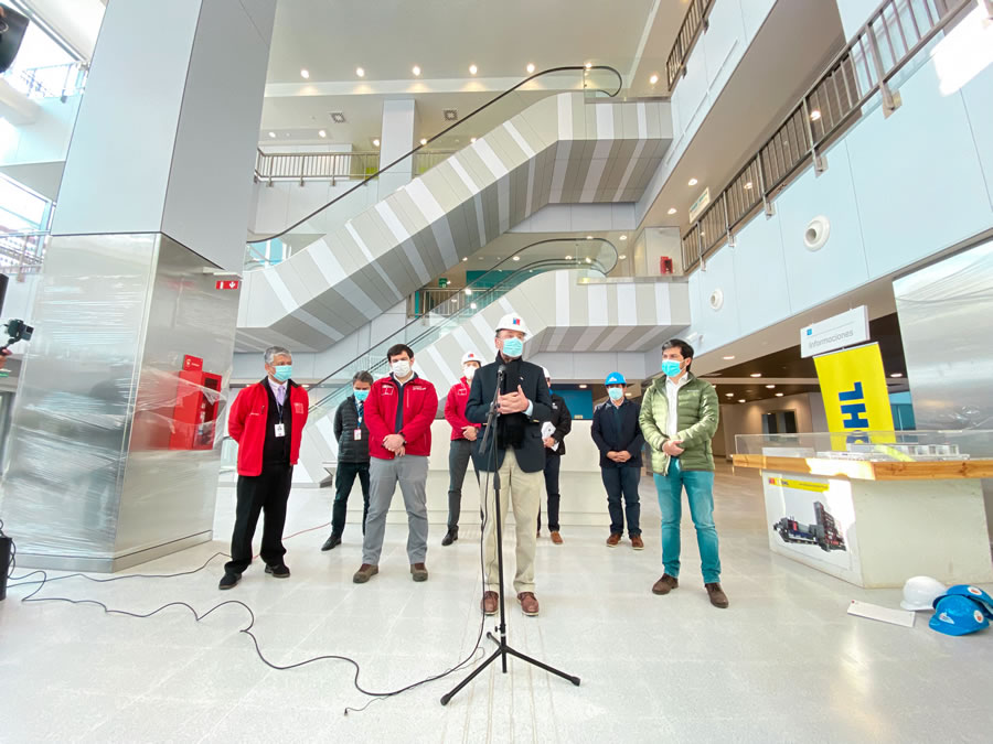 Ministro Alfredo Moreno destaca avances en la construcción de nueva red de infraestructura hospitalaria en la Región del Maule