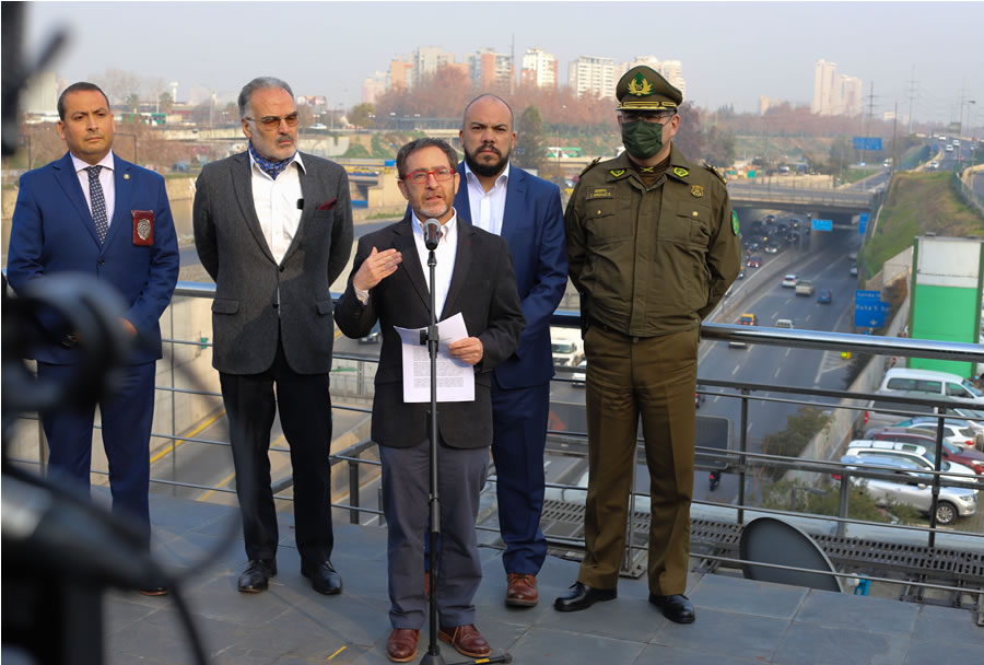 Ministro García y Subsecretario de Prevención del Delito dan a conocer medidas para combatir el robo de vehículos en autopistas
