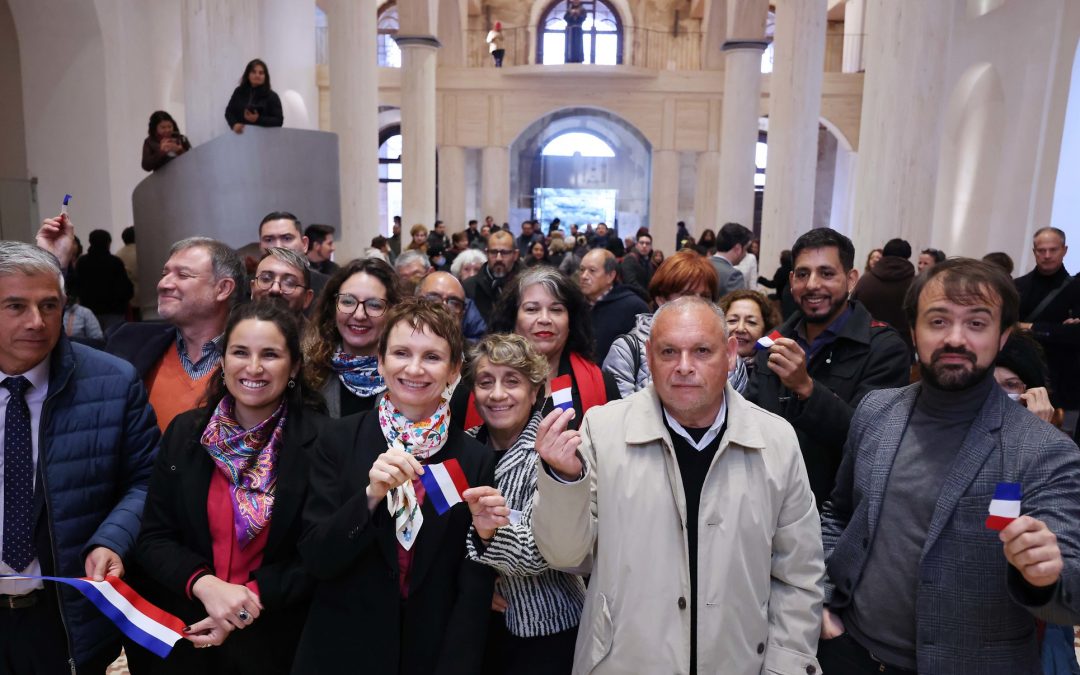 Inauguran restauración de emblemática Iglesia San Francisco de Valparaíso, que se incendió completamente el año 2013