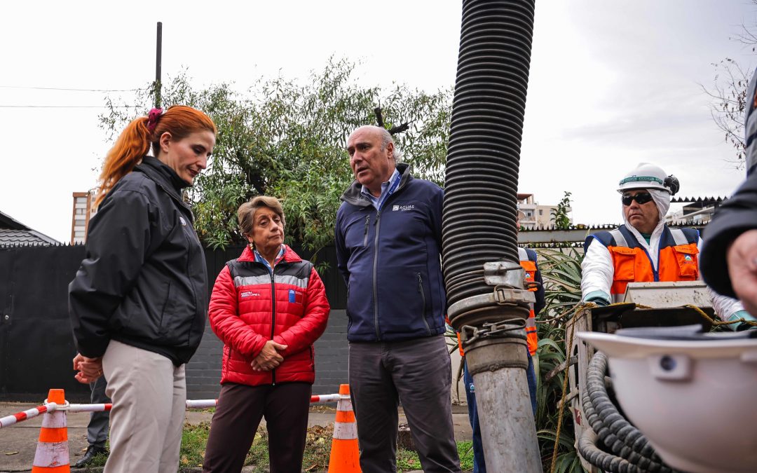 Ministra del MOP inspecciona acciones preventivas ante sistema frontal que enfrentará la Región Metropolitana