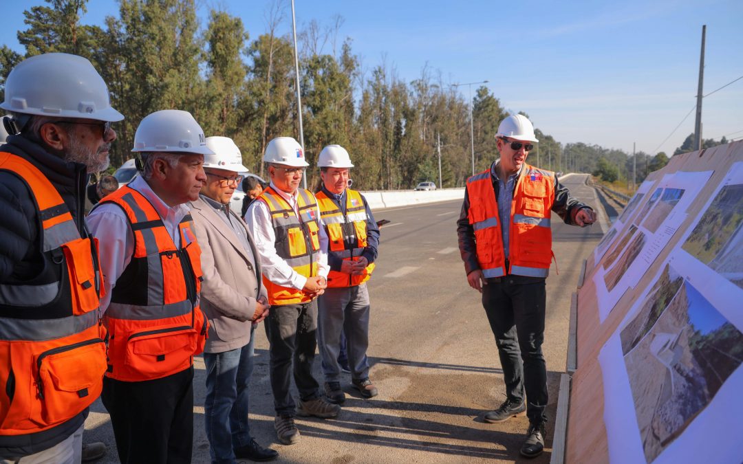 MOP concluye reparación de socavón y habilita el tránsito vehicular en el Camino Internacional de Concón