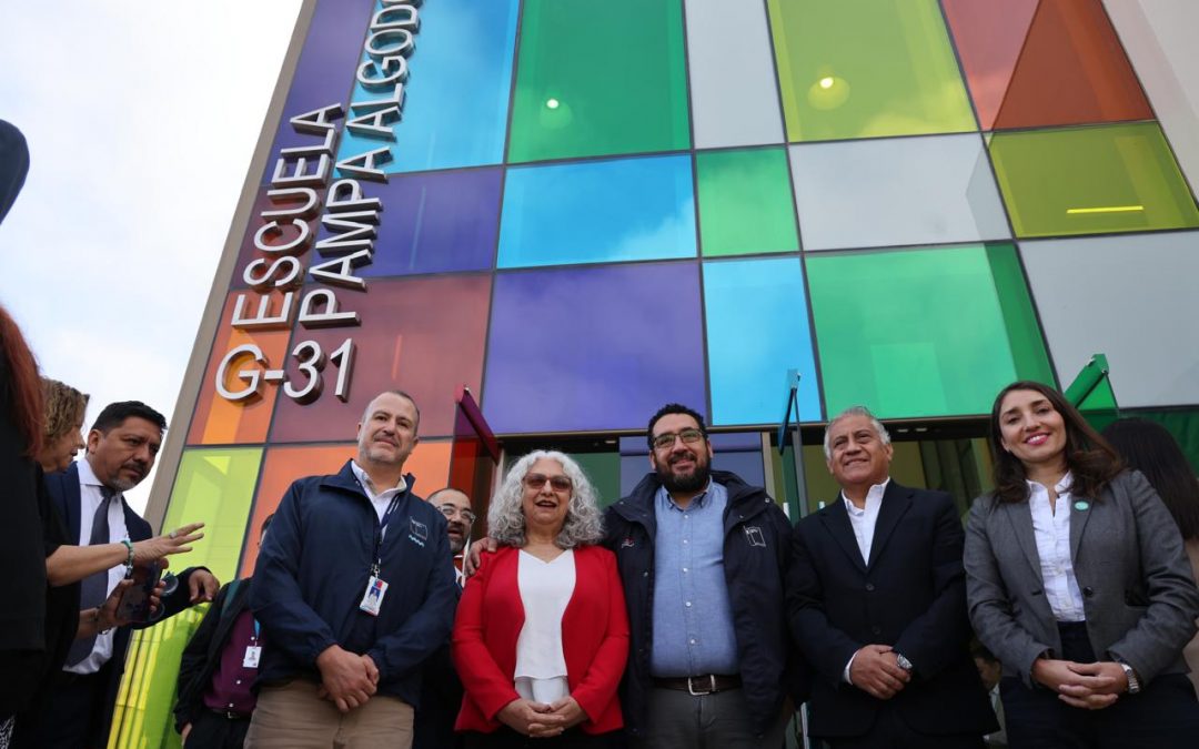 Gobierno inaugura establecimientos por más de $12 mil 800 millones para fortalecer la educación pública en Arica y Parinacota