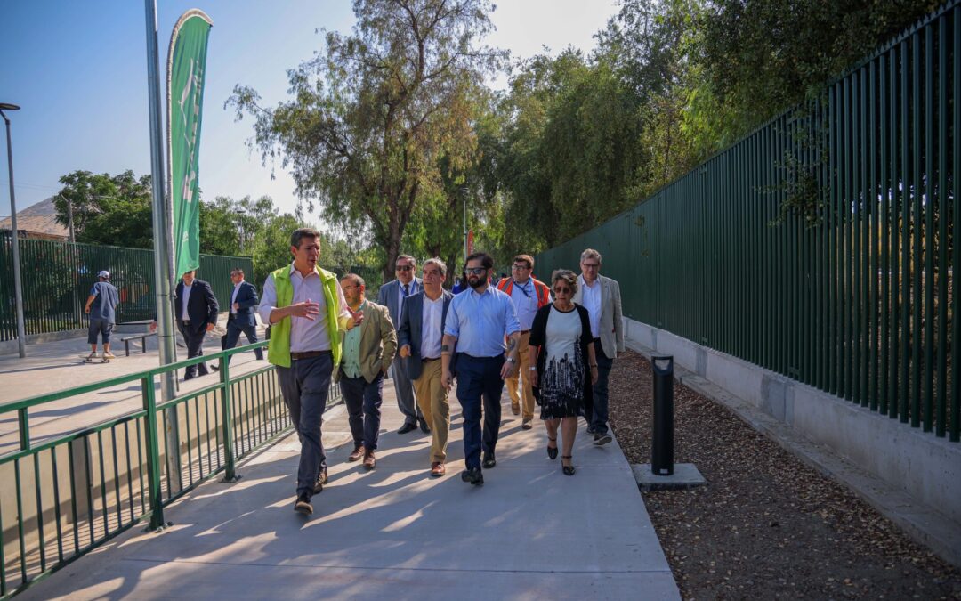 Presidente Gabriel Boric Font inaugura nuevo parque de la Alegría en Renca: “Los espacios públicos son de todos y al cuidarlos, nos cuidamos todos”