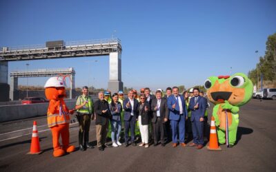 MOP inaugura puesta en marcha de nuevo sistema Free Flow en Acceso Sur eliminando barreras de peaje en entradas y salidas a la Región Metropolitana