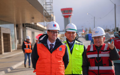Ministro Arrau supervisa construcción de nuevo Aeropuerto Balmaceda que quintuplicara capacidad de atención de pasajeros