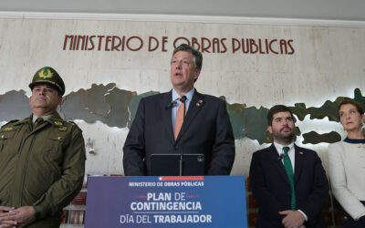 Gobierno activa plan de contingencia para fin de semana largo ante salida de más de 400 mil vehículos de Santiago