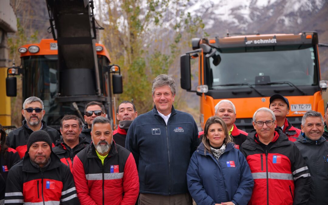 DIRECCIÓN DE VIALIDAD DEL MOP INICIÓ OPERATIVO INVERNAL PARA MANTENER LA CONECTIVIDAD EN RUTAS Y PASOS FRONTERIZOS