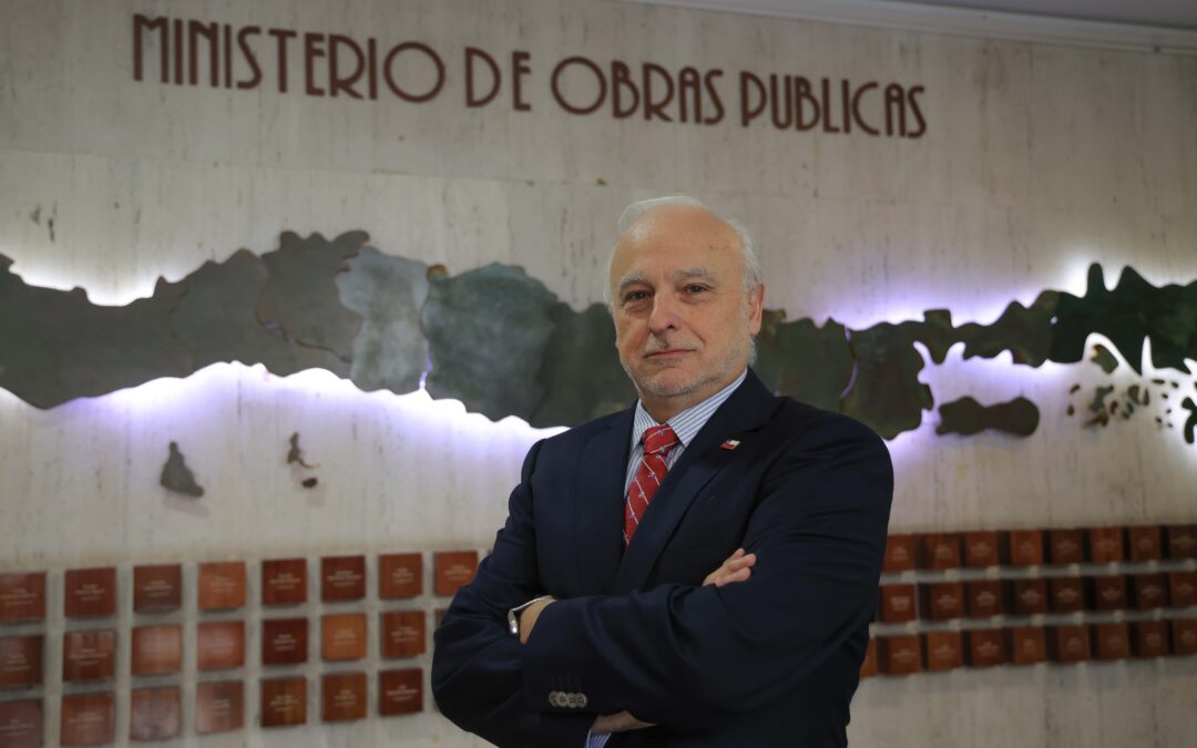 Arnaldo Recabarren Pau asume como nuevo Director Nacional de Obras Hidráulicas del MOP