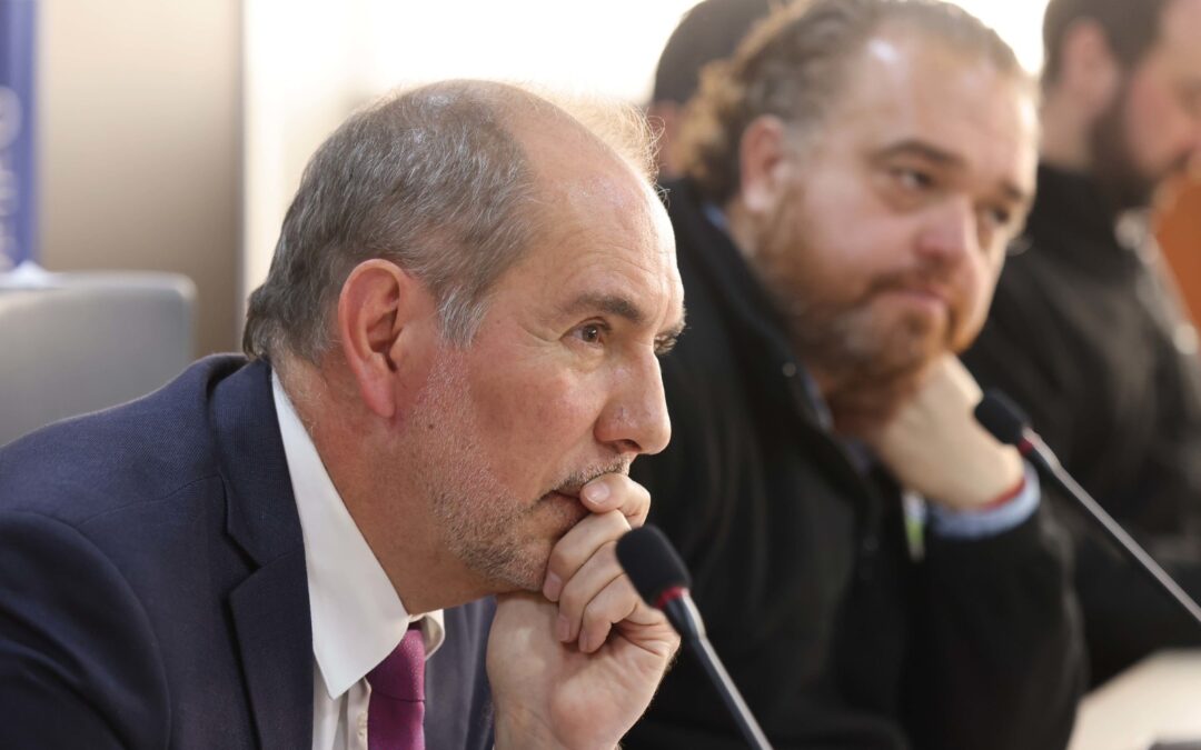 Biministro Louis de Grange entrega certezas sobre corredores de transporte público del Gran Concepción: “El compromiso del gobierno es cumplir con los plazos y los estándares de la obra”