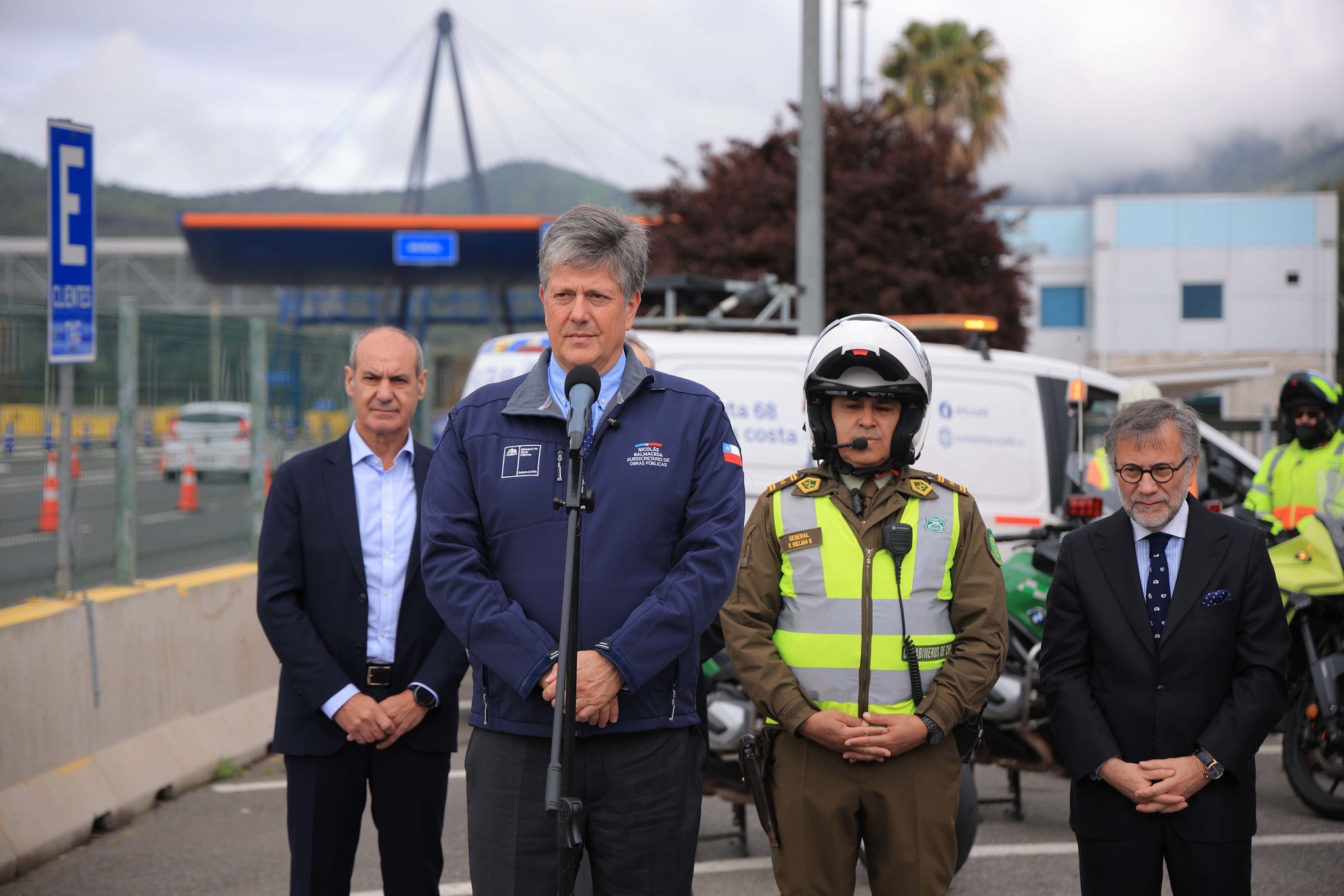 Gobierno da a conocer plan de contingencia en carreteras ante masiva salida de más de 440 mil vehículos durante este fin de semana largo