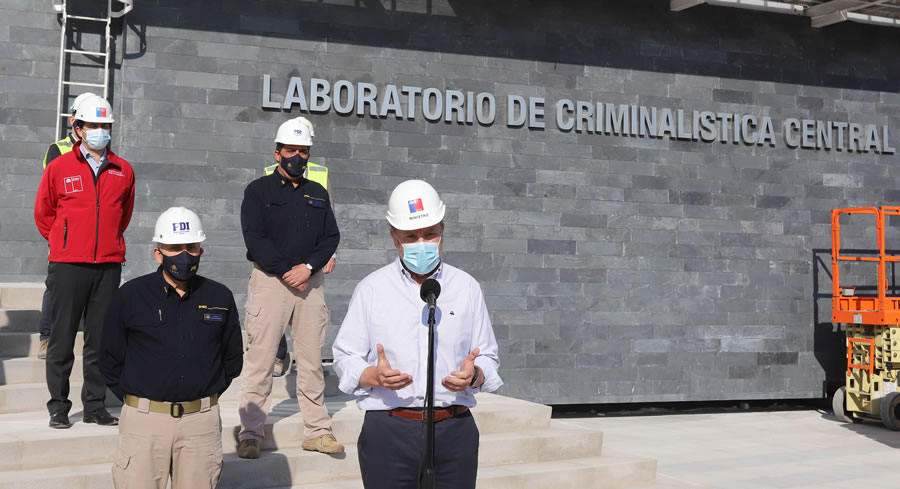 Ministro Moreno y 96% de avance del Laboratorio de Criminalística PDI: “Estamos contentos de aportar al esfuerzo de ayudar a la seguridad de la población”