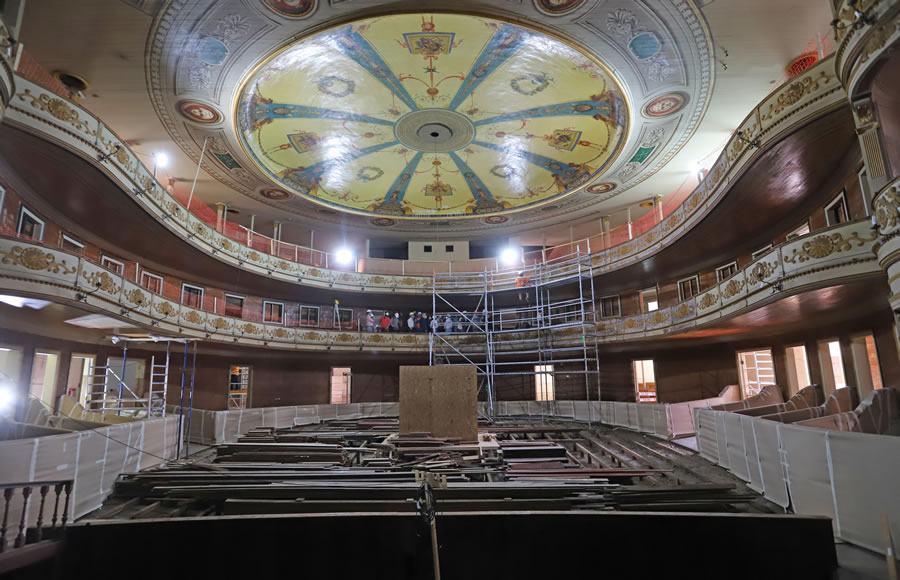 Un 15% de avance tienen los trabajos de restauración del emblemático Teatro Municipal de Iquique