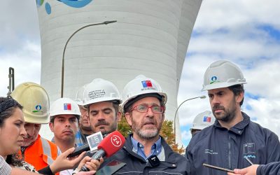 Ministros García y Grau anuncian condonación de cuentas a clientes de Aguas Araucanía afectadas por los incendios forestales