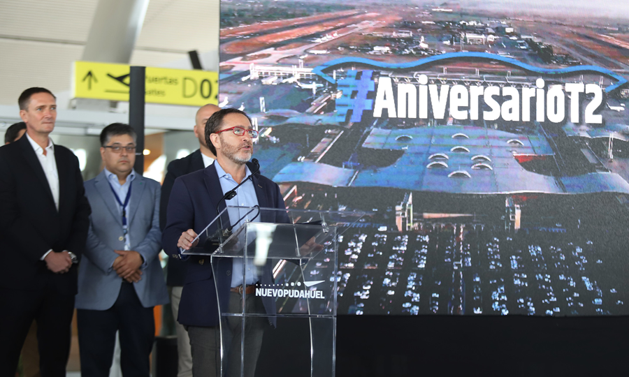 Ministro García  informa que se realizaron casi 6 millones de viajes durante las vacaciones en el Aeropuerto de Santiago y anuncia modernización de la infraestructura aeroportuaria regional