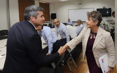 Ministra López se reúne con jefes y jefas comunales para abordar proyectos clave en la calidad de vida de miles de familias