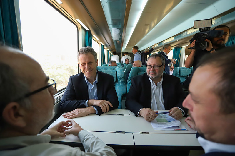 Subsecretario de Obras Públicas, Ministro de Transportes y Presidente de EFE recorren parte del trazado de futuro tren Santiago-Valparaíso